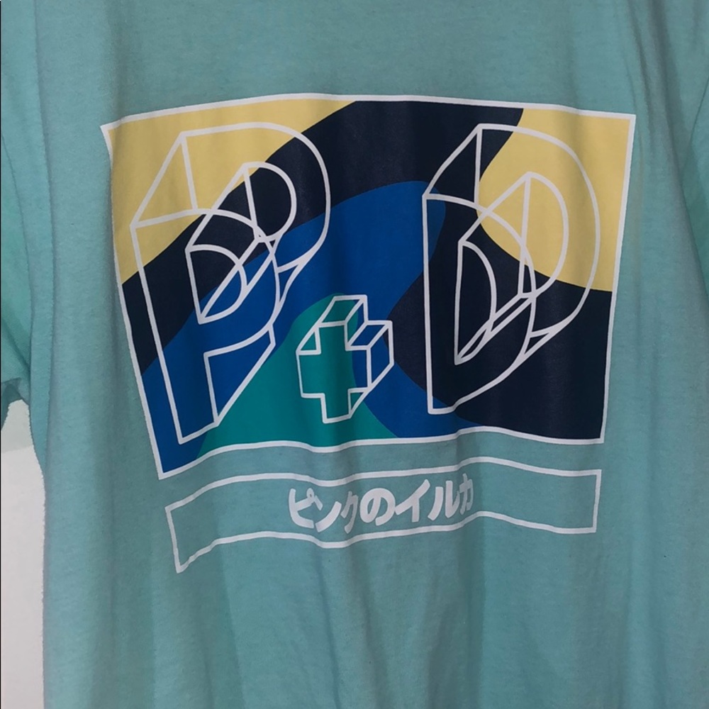 Pink dolphin tee - Picture 2 of 4